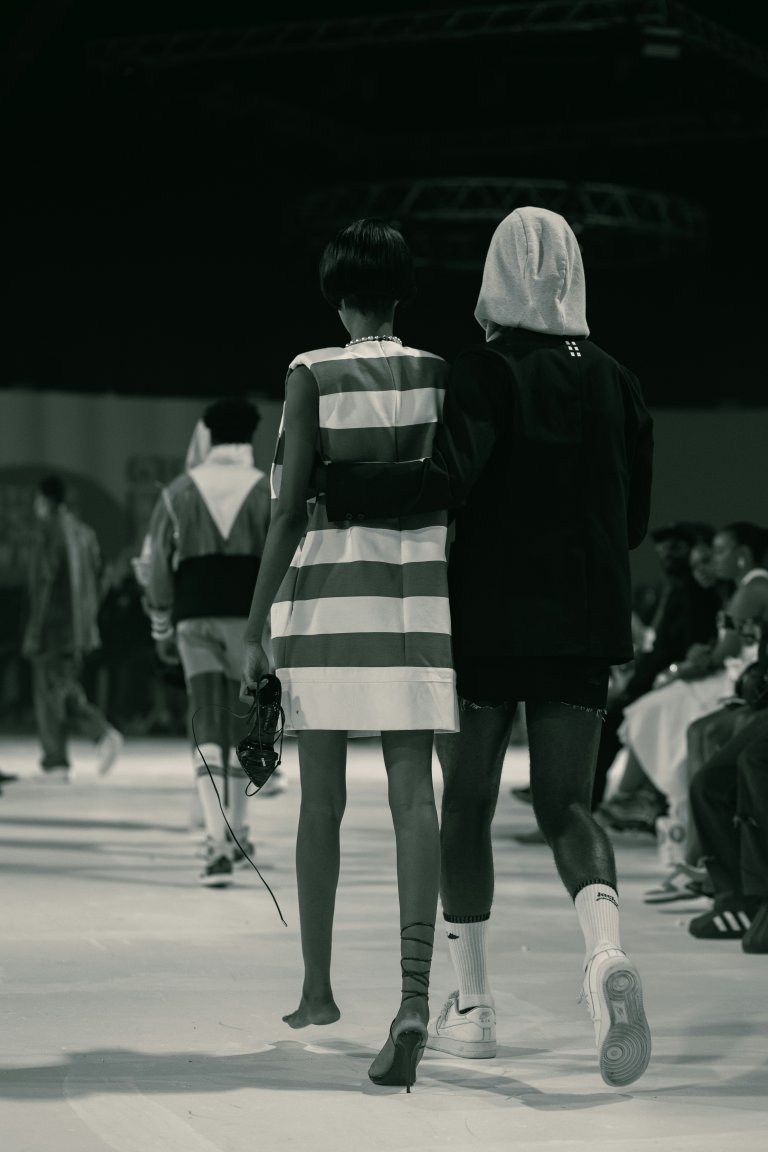 Style Hub: Where Fashion Reigns