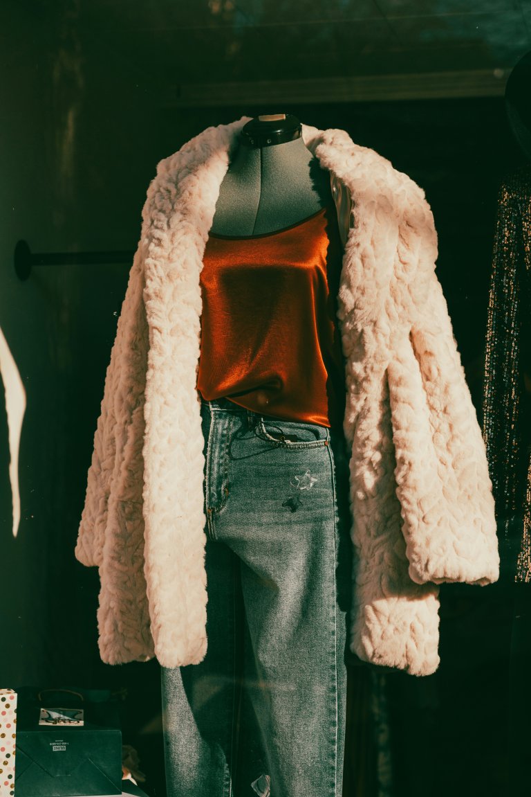 Fashion Faux Pas: Stay On-Trend and Steer Clear of Common Mistakes