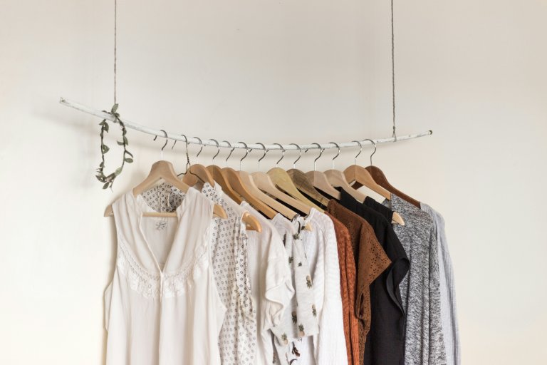 Online Obsession: Fashion Accessories for Fashion Victims