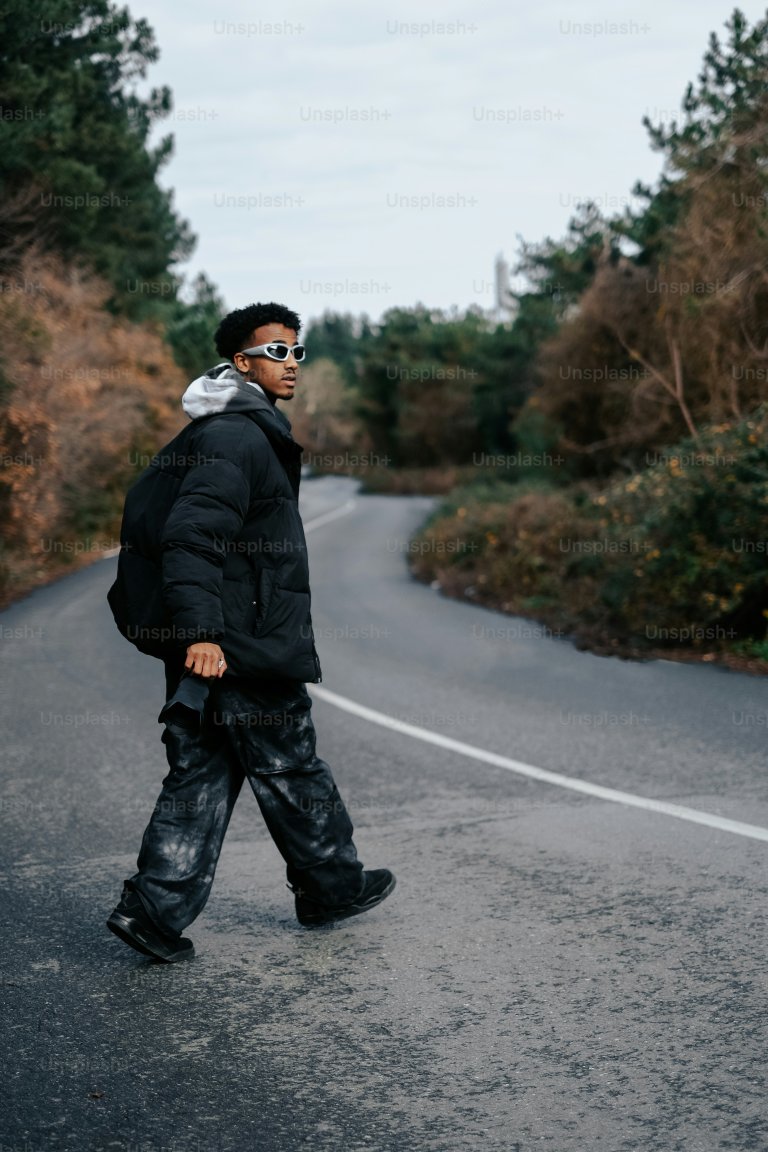 AI Cravings: The Culinary Obsession of Hoody Crimson